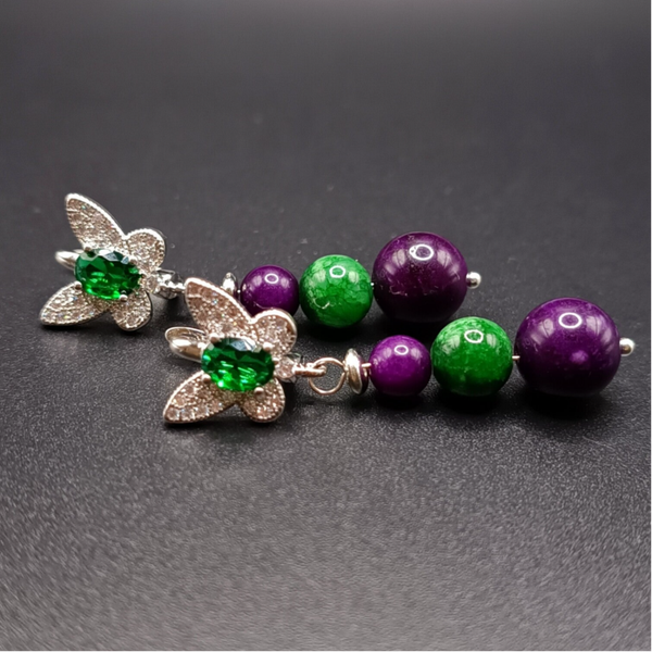 Boucles d'oreilles Cliquets  en Calcédoine Verte et Prune