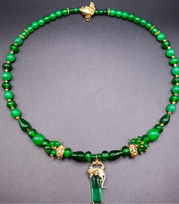 Collier Choker en Jade Imperial " Serval"