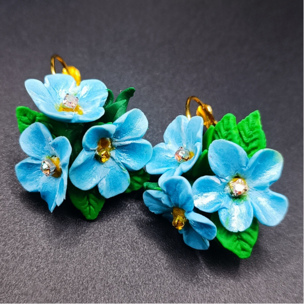 Boucles d'oreilles Cliquets "Myosotis" en Cernit