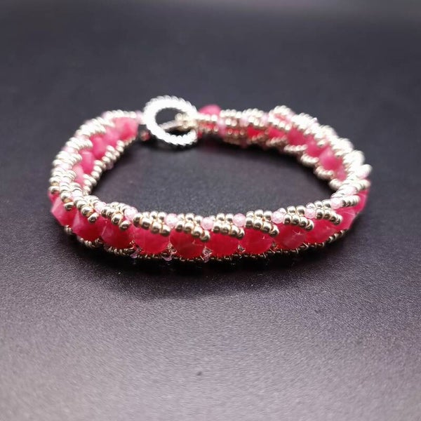 Bracelet "Fiona" tissé en Quartz Fraise et Perles Miyuki fermoir Toggle