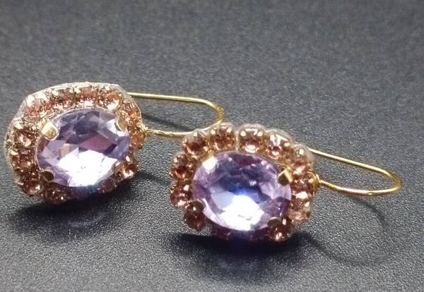 Boucles d'oreilles Crochets Freeform en Cristal Lavander Violet et strass