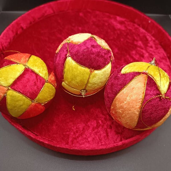 Coffret de cadeaux de Noel Boules Kimekomi en velours Orange & Jaune & Rouge