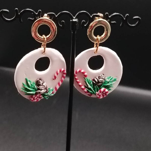 Boucles d'oreilles Clous de Noel en Cernit