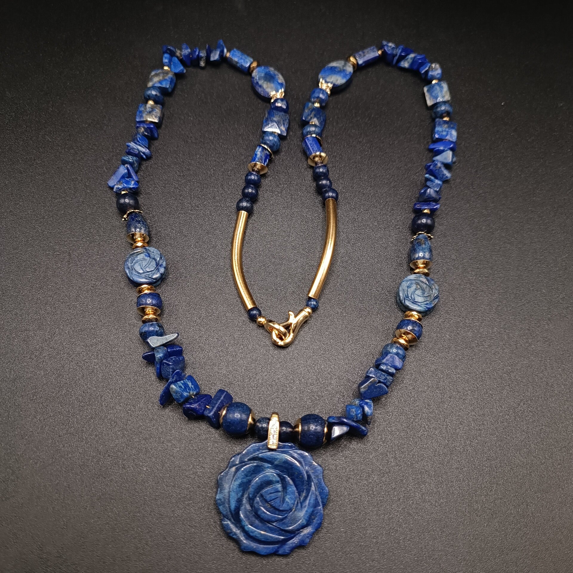 Collier roper en Lapis Lazuli Roses