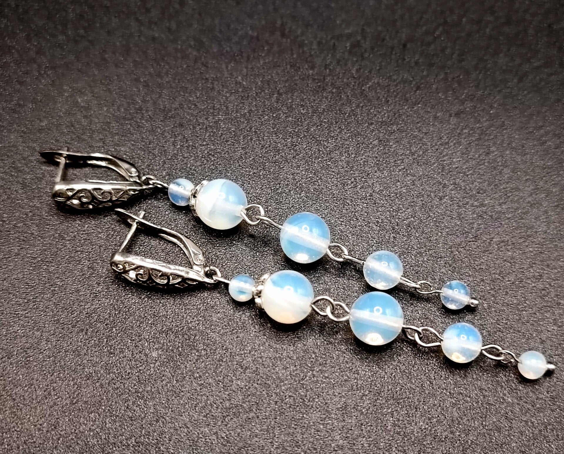 Boucles d'oreilles Crochets en Adulaire/Pierre de lune