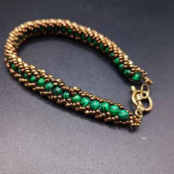 Bracelet "Laura"  tissée en Malachite Royal et Perles Miyuki fermoir Toggle