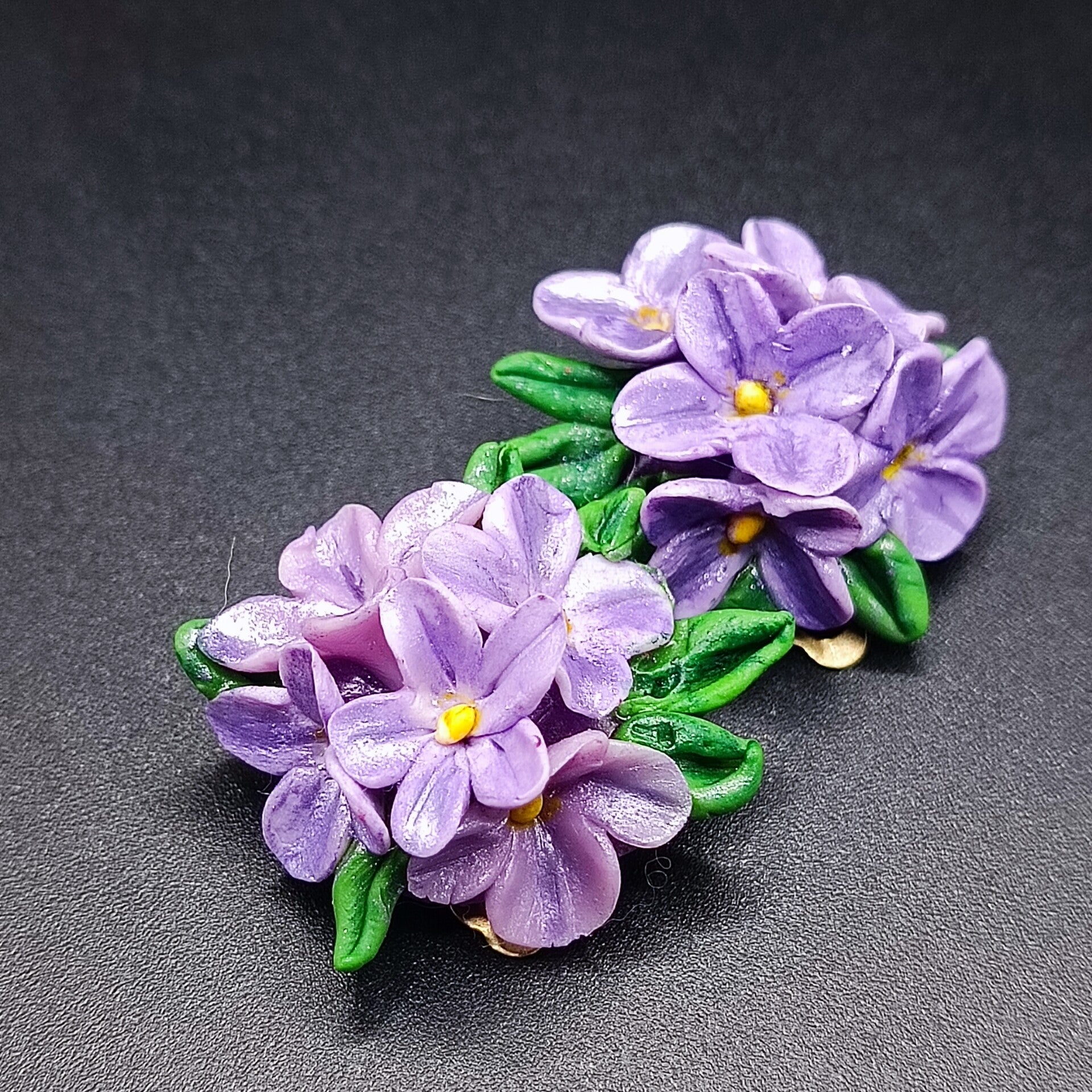 Boucles d'oreilles Clips "Lilas" en Cernit - pâte polymère
