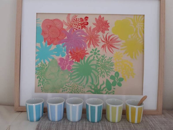 Ensemble de  6 petits verres à café motif "  RAYURES "peint main en porcelaine de limoges flora coloris