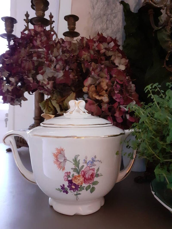 Sucrier motif floral bords dorés