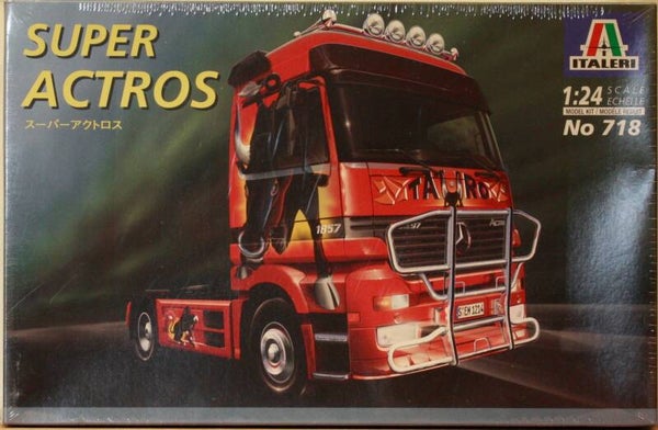 Italeri 1/24 Mercedes Super Actros
