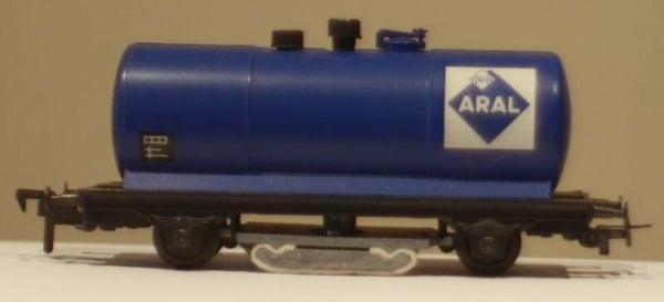 Liliput Ketelwagen Aral Schoonmaak wagon