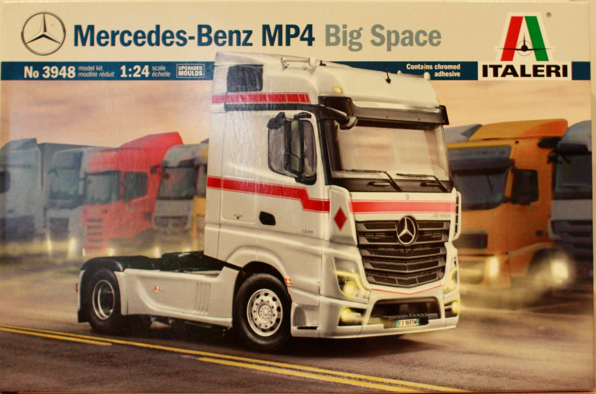 Italeri 1/24 Mercedes Benz Actros MP4 big space