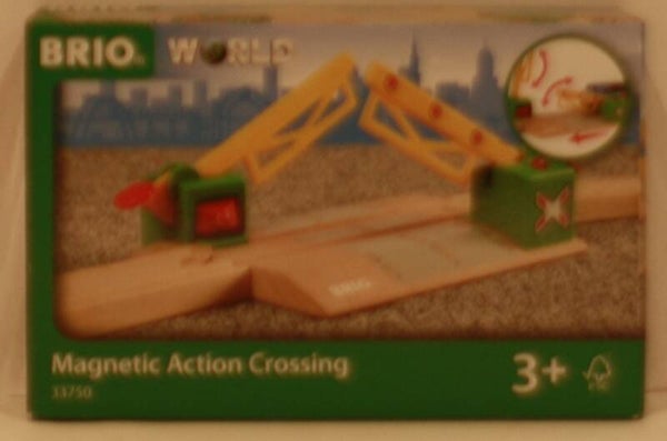 Brio 33750 Magnetic action crossing
