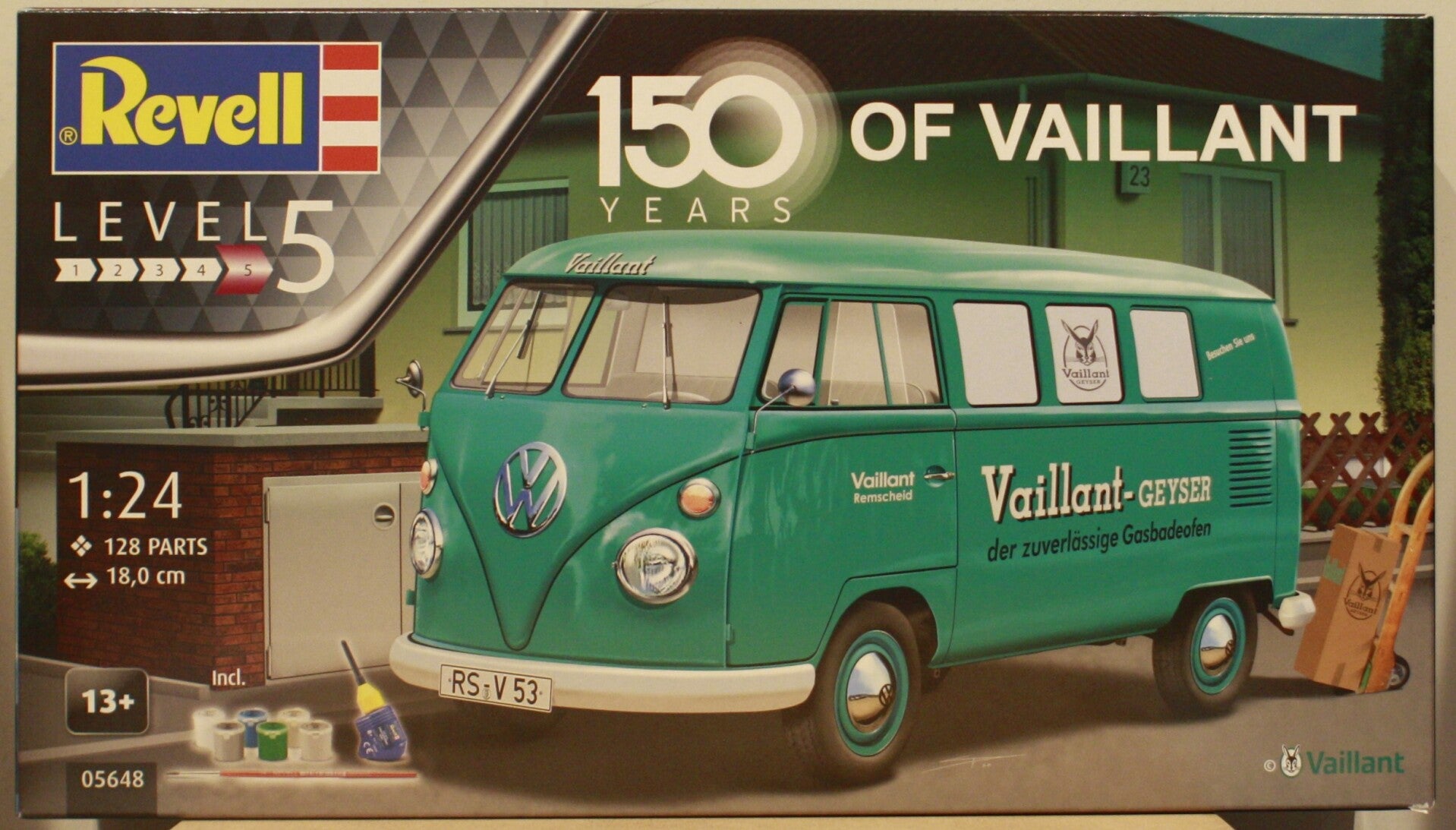 Revell  1/24 VW T1 "150 years of Vaillant"