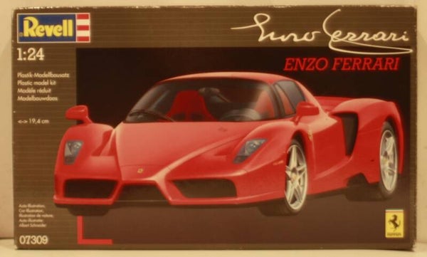 Revell 1/24 7309 Enzo Ferrari