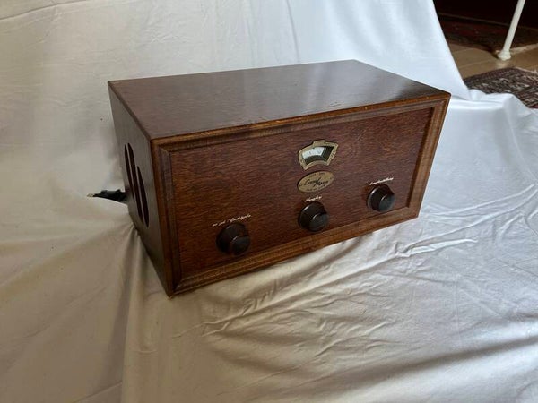 Luxor Radio med antik design