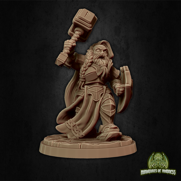Hold My Dwarf - Bryna the Indomitable, bearded - 32mm - by Miniatures of Madness