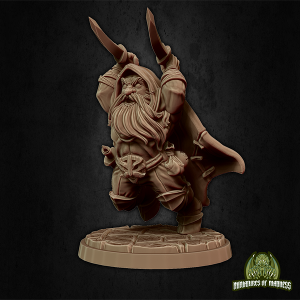Hold My Dwarf - Kogan the Raider - 32mm - by Miniatures of Madness