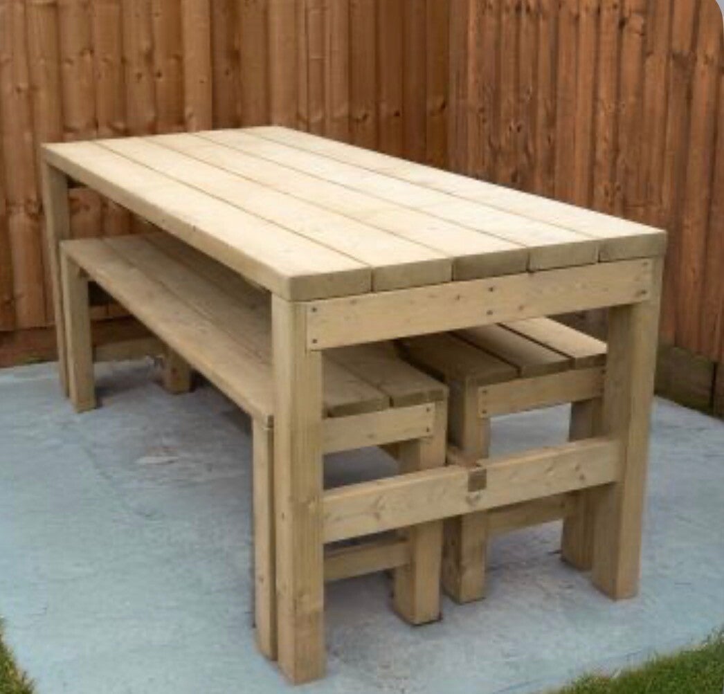 Bench and table set