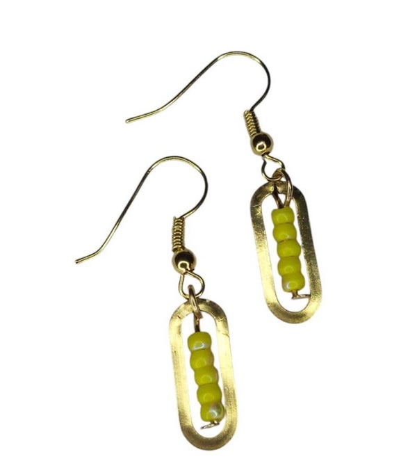 Oorbellen stainless steel goudkleurig & fel gele kralen