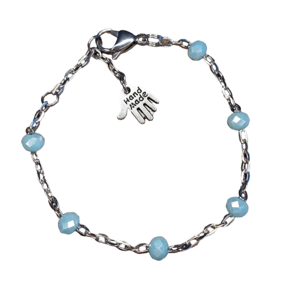 Schakelarmband met lichtblauwe kralen