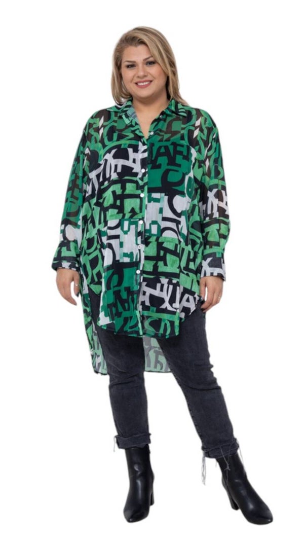 Plussize groene blouse met letterprint