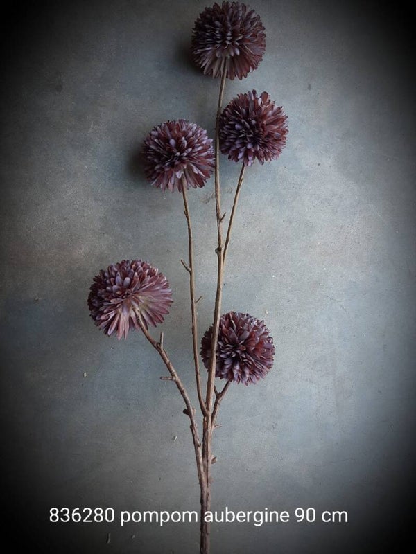 836280 pompom Aubergine 90 cm