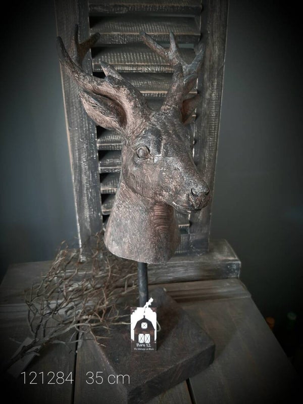 121284  hert L op voet gaan per 2   verzenden op eigen risico