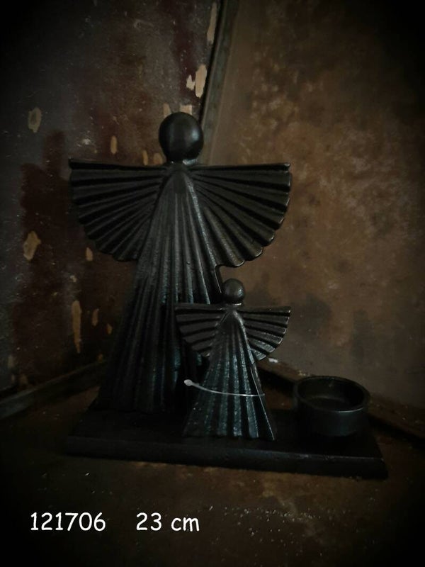 121706  engelen op standaard ong 20 cm