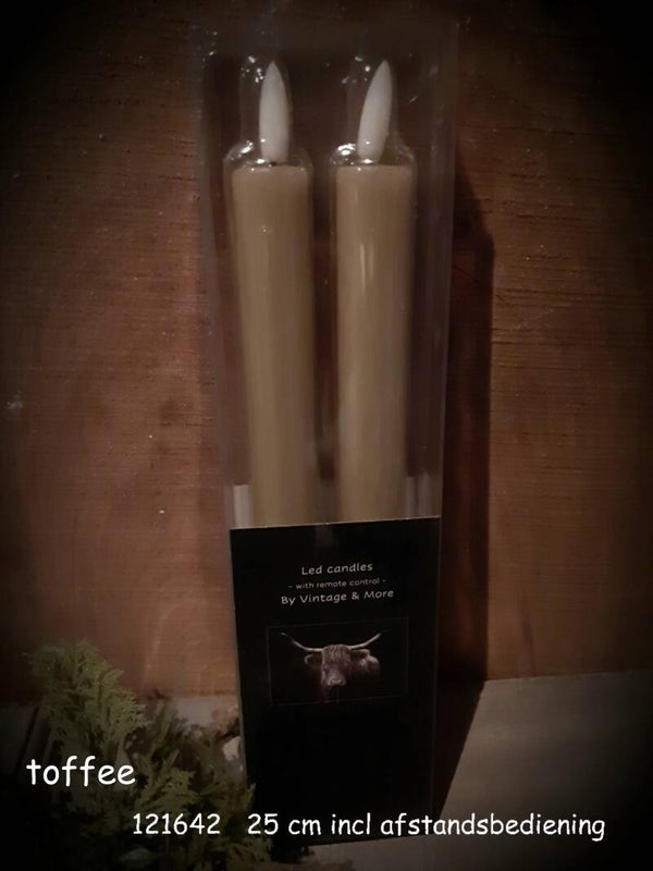 121642 led dinerkaars toffee 25 cm gaan per 3 pakjes