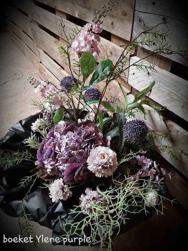 Boeket de luxe Ylene purple