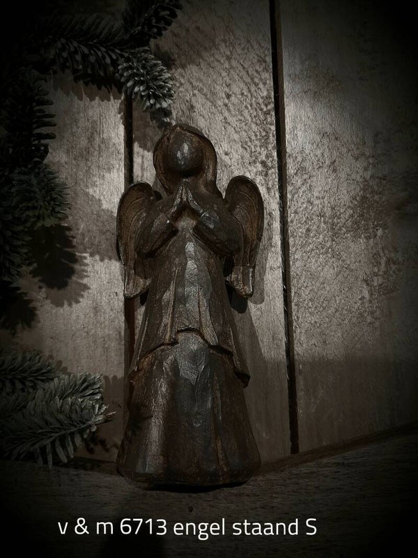 120001/6713 engeltje staand S