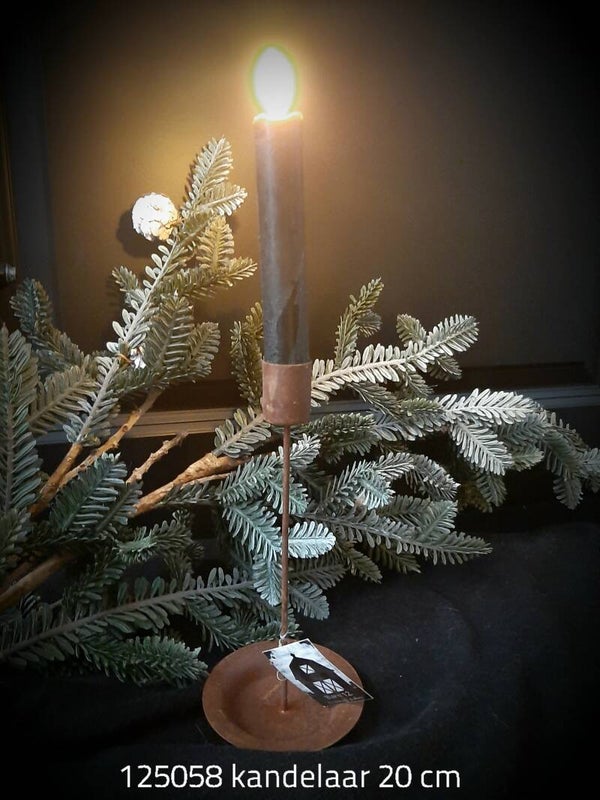 125058 kandelaar rusty L