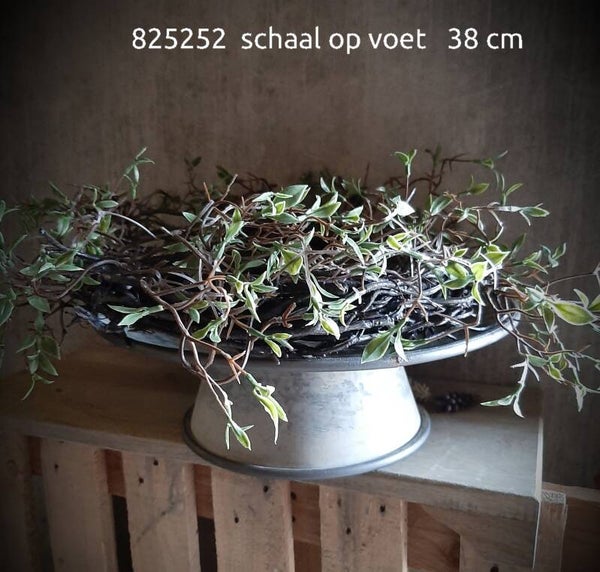 V&M 8249 salixkrans 45cm