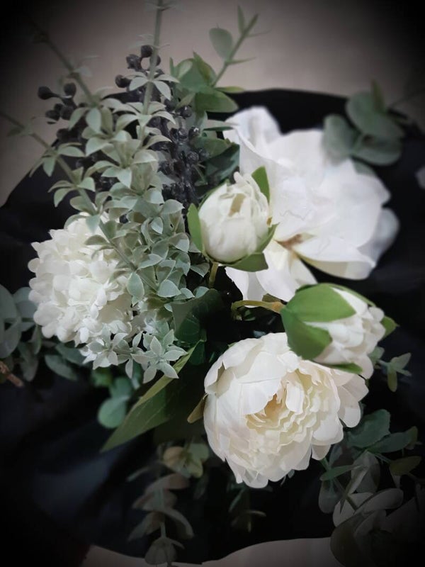 Boeket Sanne white
