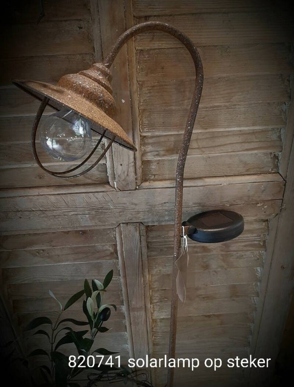 Solarhanglamp roest
