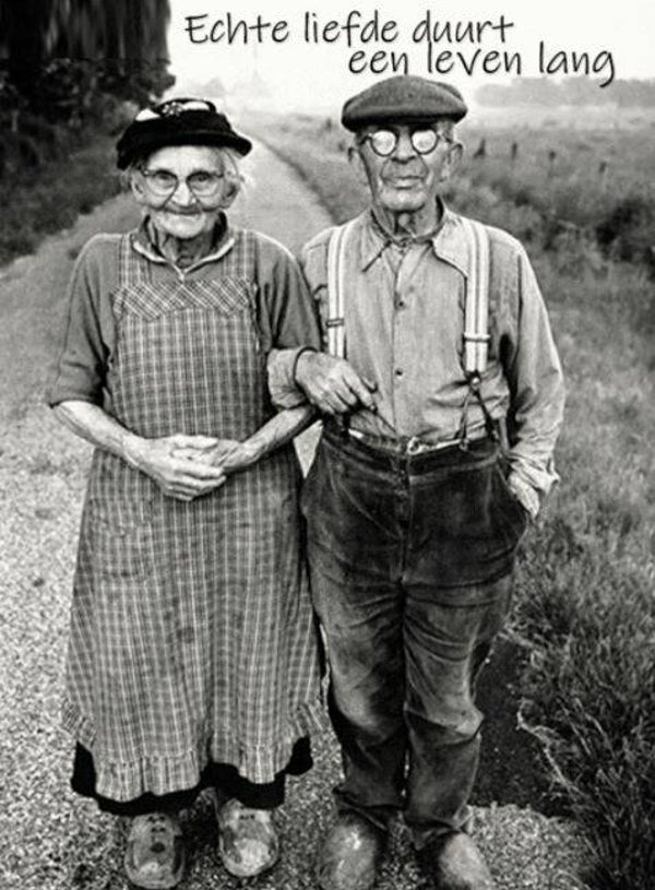 Nostalgisch foto en tekstbordje no. 780 (4 stuks) oudjes echte liefde