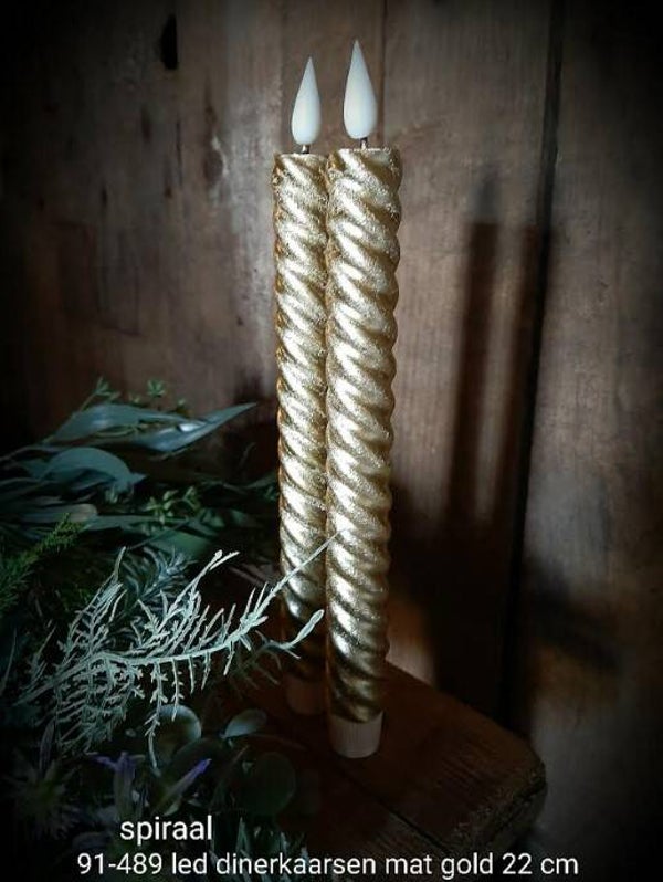91-489 ledkaars gold spiraal  23 cm gaan per 6 sets