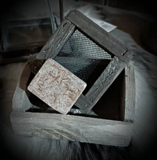 Houten raspje voor de amberblokjes