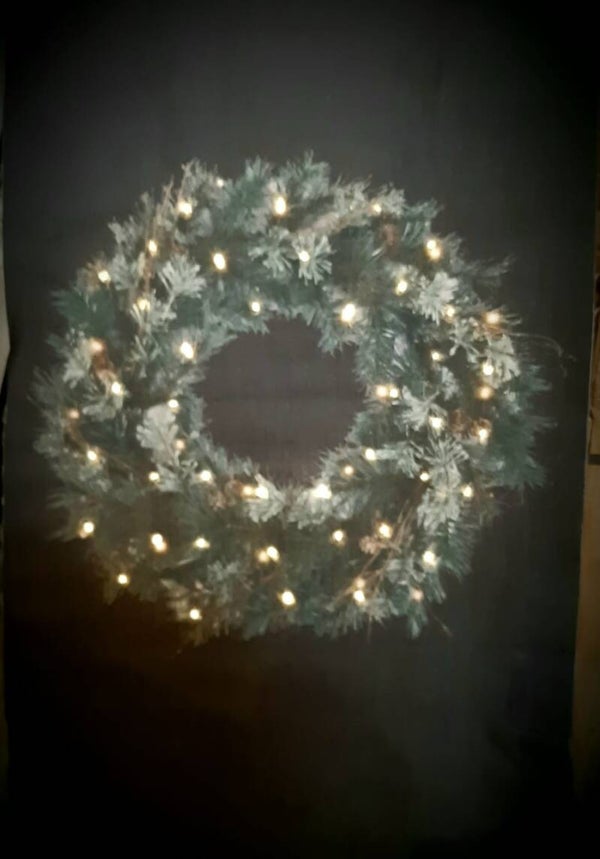 121316 wanddoek kerstkrans s led (verpakt per 6)