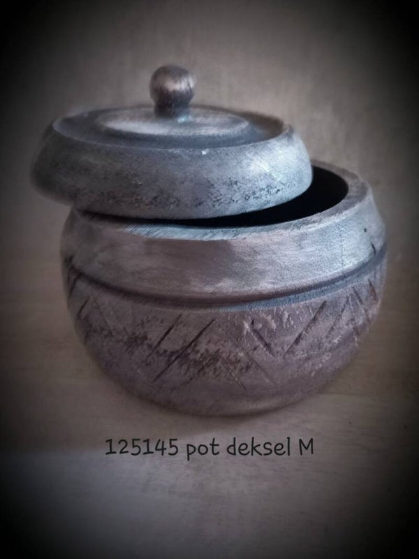 125145 houten potje met deksel  M