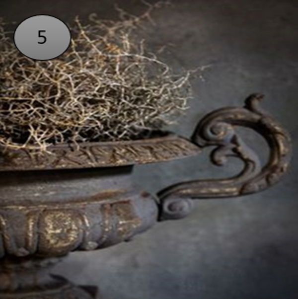 Viltje no.5     gietijzer pot met oor