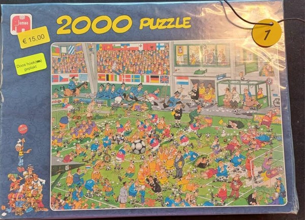 (1 doos) Voetbalkampioenschappen 2000 stukjes
