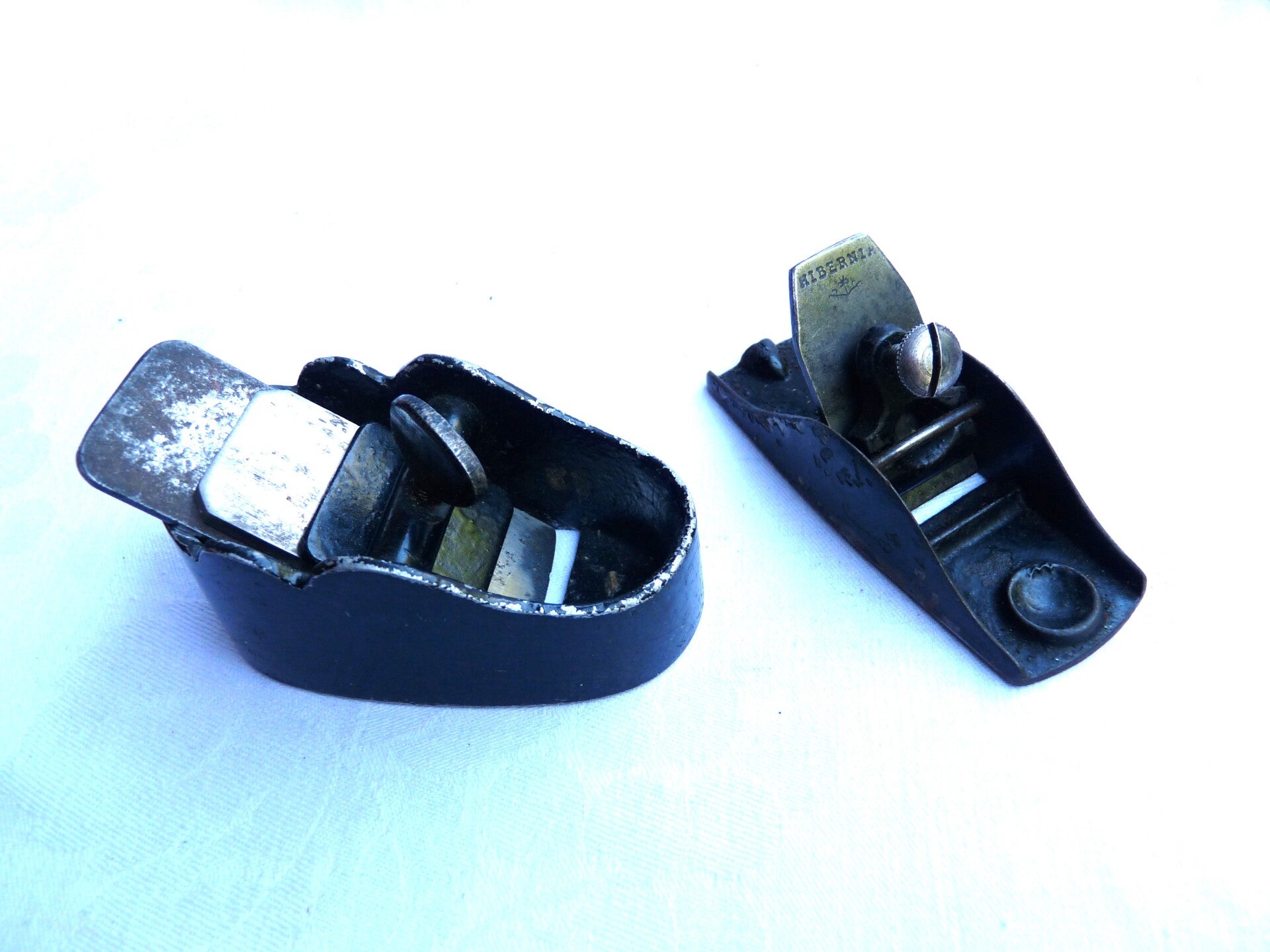 Lfd. Nr. 026 - Violine Hobel, flach, 85 mm Länge und Geigenbau Hobel HIBERNIA No. 100