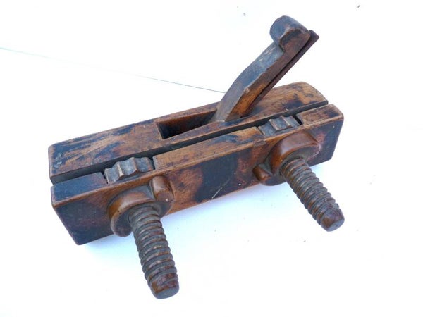 Lfd. Nr. 036 - 02 Alter Hobel Sammlerstück, Nuthobel