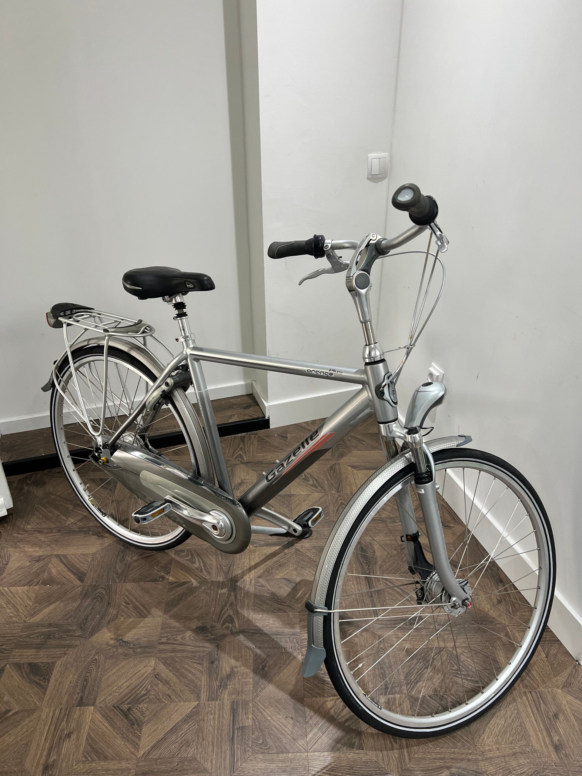 Gazelle orange heren model