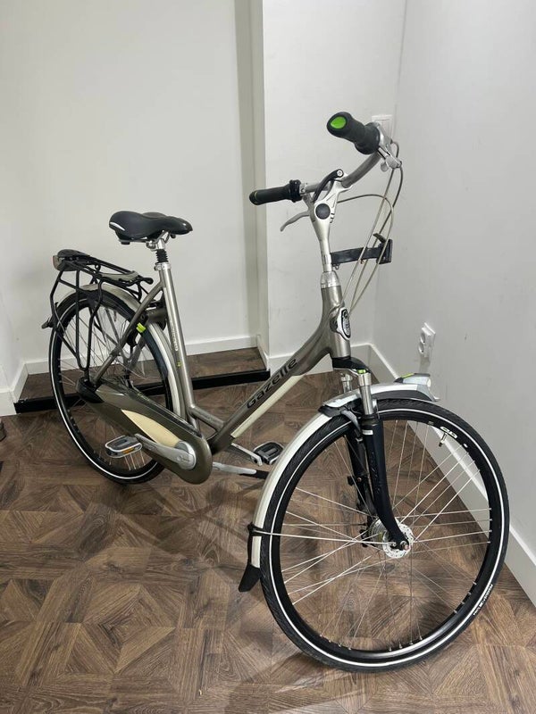 Gazelle orange limited edition dames model