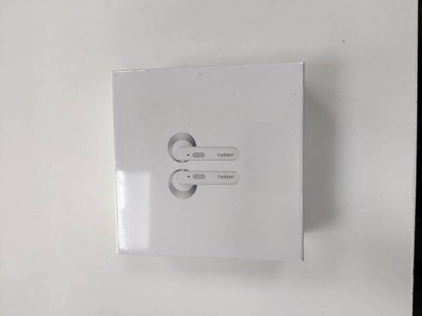 WIRELESS EARBUDS IN EAR DESIGN