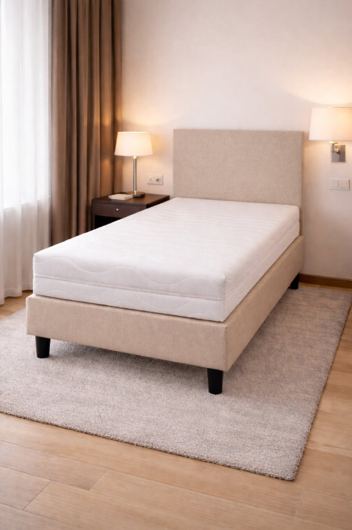 beige-boxspring-vlak-met-wit-matras-standard.png