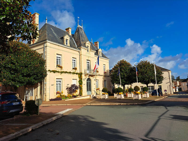 mairie chantonnay